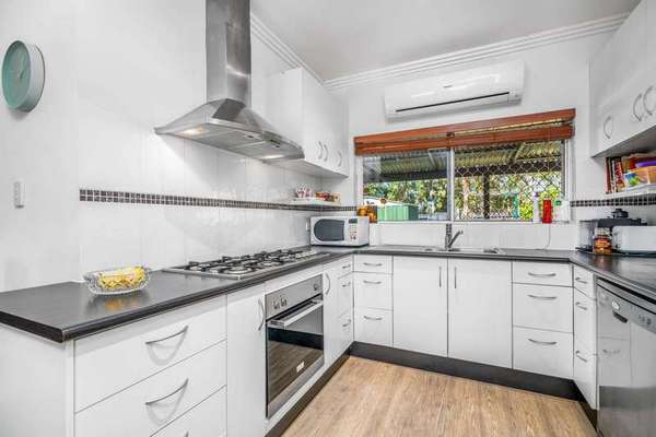 6/2-6 Lake Placid Road, Caravonica - Thumbnail 4