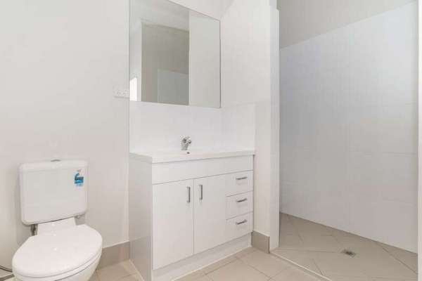 4/21-31 Poinciana Street, Holloways Beach - Thumbnail 7