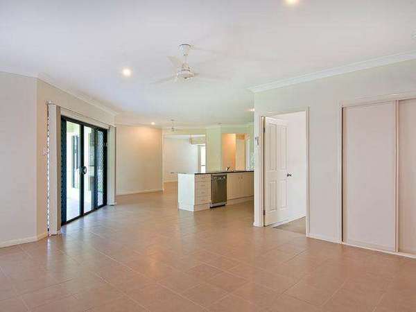 74 Roberts Drive, Trinity Beach - Thumbnail 5