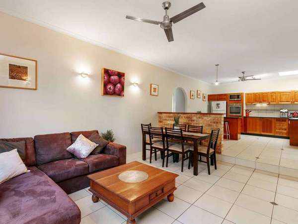 166 Harvey Rd, Redlynch - Thumbnail 2