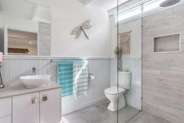 3 Gerbera Street, Holloways Beach - Thumbnail 7