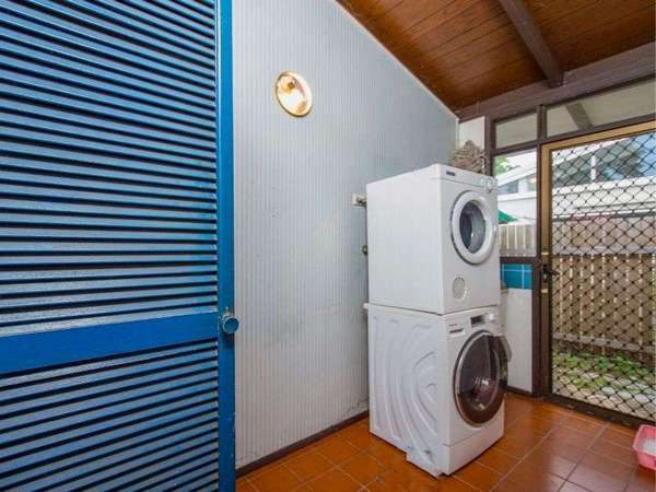 13 Tamarind Street, Holloways Beach - Thumbnail 8