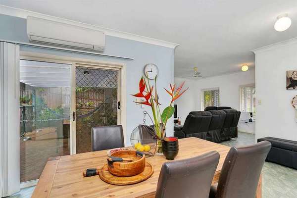 17 Fairley Street, Redlynch - Thumbnail 4