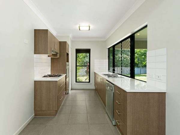 14 Chandra Cl, Redlynch - Thumbnail 3