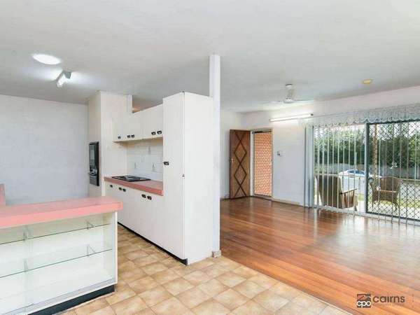 429 Kamerunga Road, Redlynch - Thumbnail 4