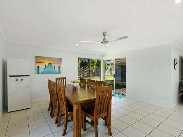 53 Larsen Rd, Redlynch - Thumbnail 3