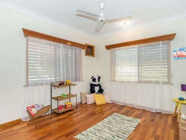 31 Cumberland Avenue, Smithfield - Thumbnail 7