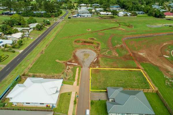 70 Springbrook Ave, Redlynch - Thumbnail 3