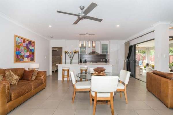 61 Canopys Edge Boulevard, Smithfield - Thumbnail 6