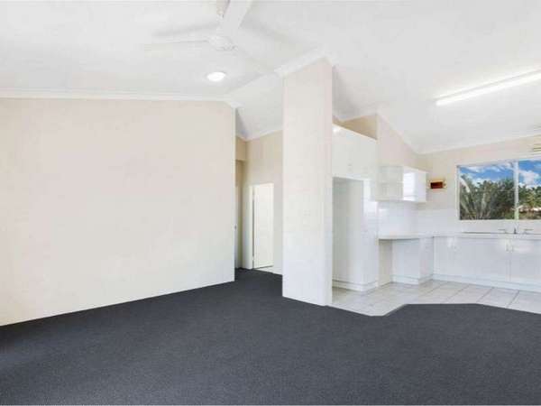9/171-173 Buchan St, Bungalow - Thumbnail 2