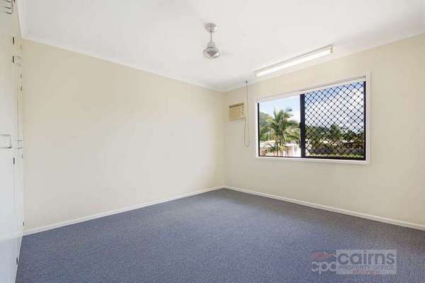 3/8 Carnation Drive, Mooroobool - Thumbnail 5