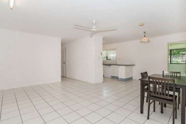 14 Conlan Close, Manoora - Thumbnail 5