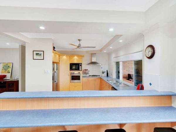 15 Toona Tce, Redlynch - Thumbnail 2