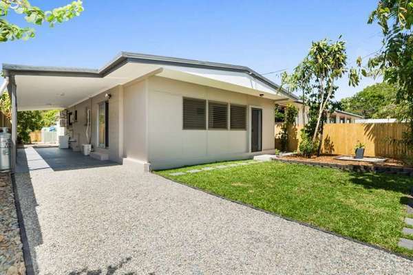 432 Varley Street, Yorkeys Knob - Thumbnail 4