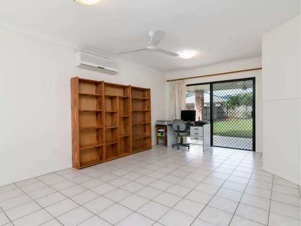9 Village Terrace, Redlynch - Thumbnail 6