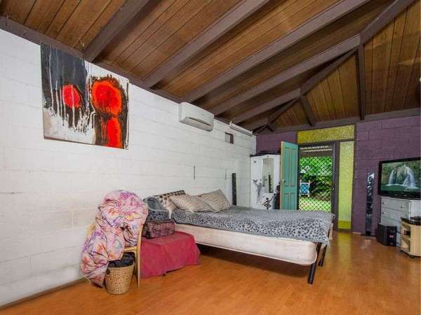 13 Tamarind Street, Holloways Beach - Thumbnail 7