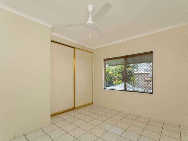 6/8-10 Ascot Avenue, Westcourt - Thumbnail 3