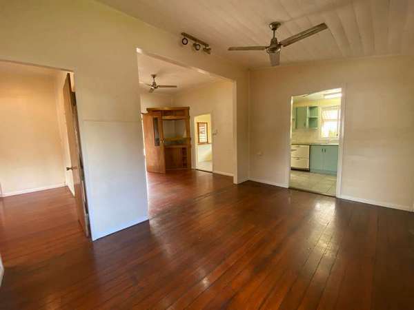 38 Queen street, Edmonton - Thumbnail 4