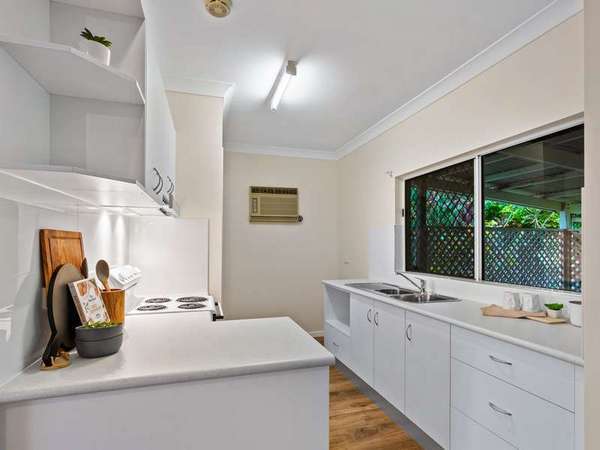 43/2-6 Lake Placid Road, Caravonica - Thumbnail 3