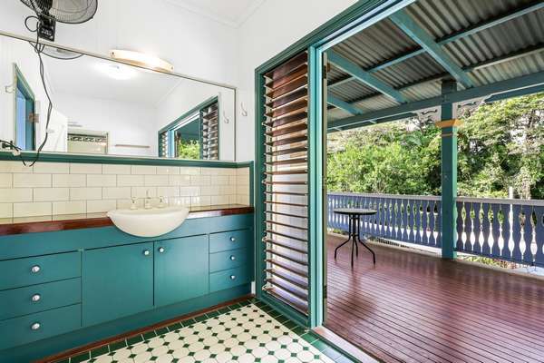6 Lomatia Close, Redlynch - Thumbnail 7