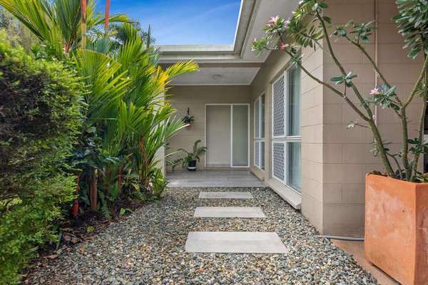 58 Impey St, Caravonica - Thumbnail 2
