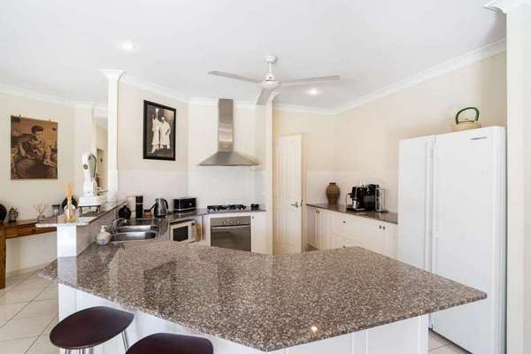 6-8 Riverslea close, Redlynch - Thumbnail 3