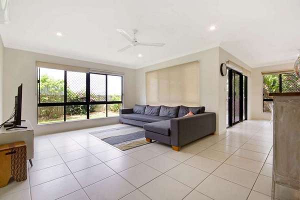 31 Willoughby Close, Redlynch - Thumbnail 5