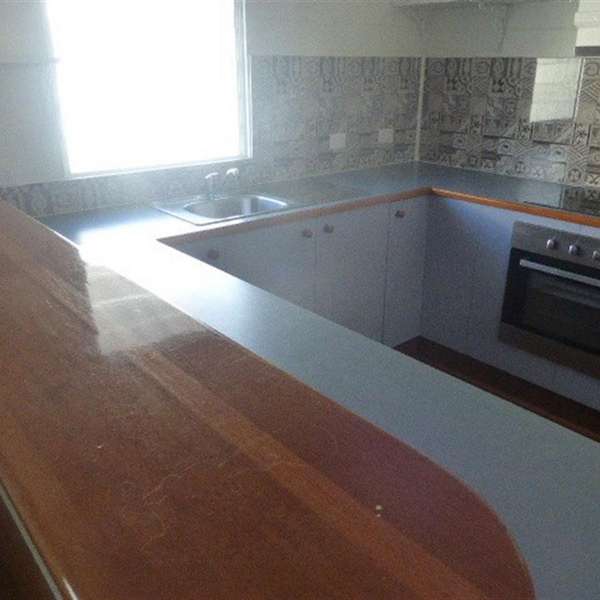 5 Boland Street, Westcourt - Thumbnail 5