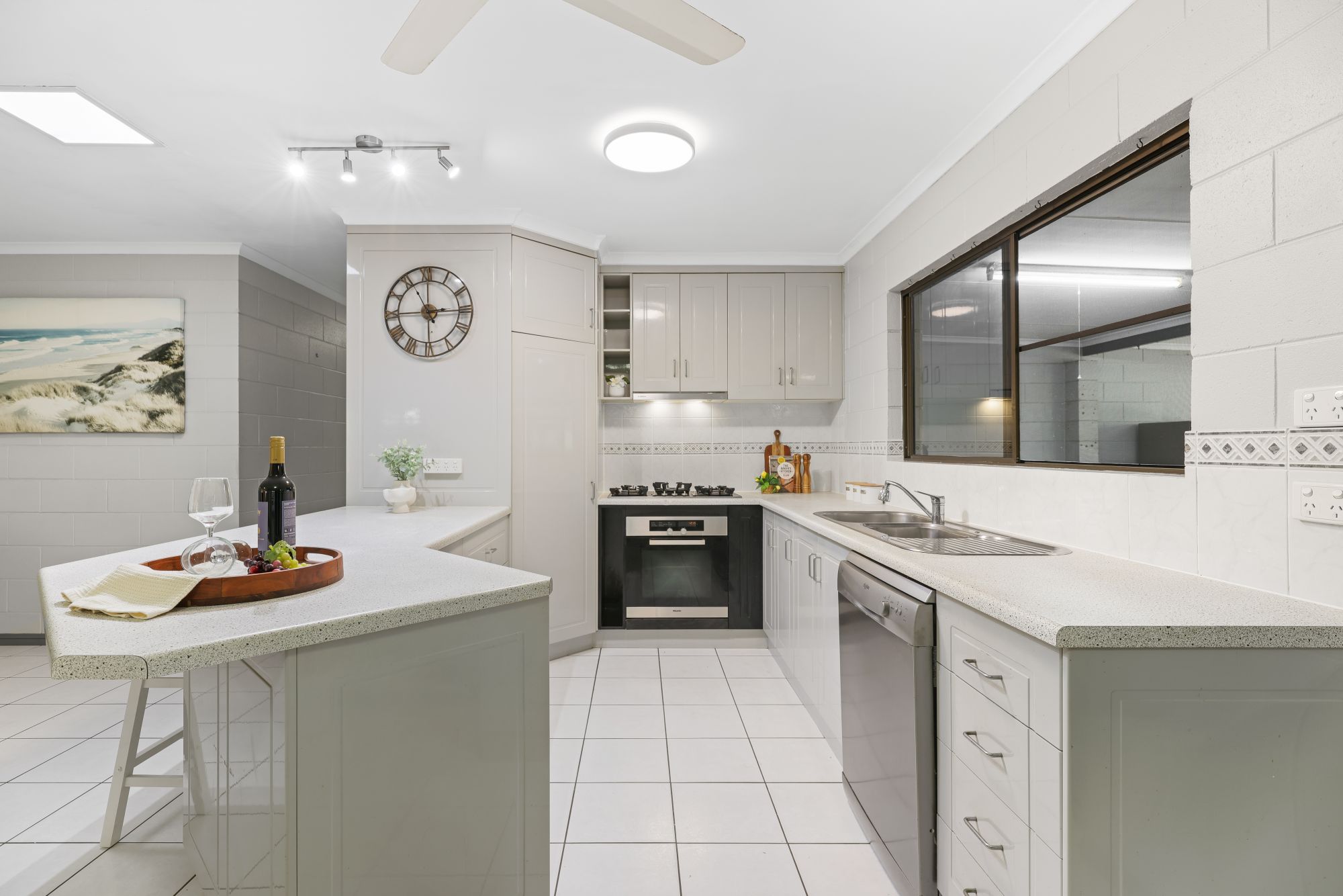 13 Lennon Street, Westcourt - Thumbnail 2