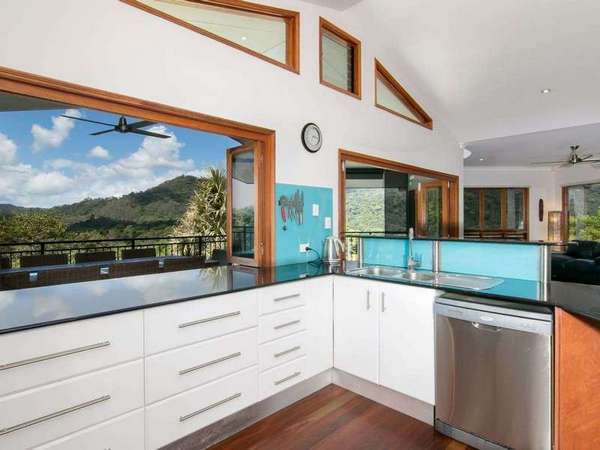 2-4 Kirrima Ct, Redlynch QLD 4870, Australia, Redlynch - Thumbnail 6