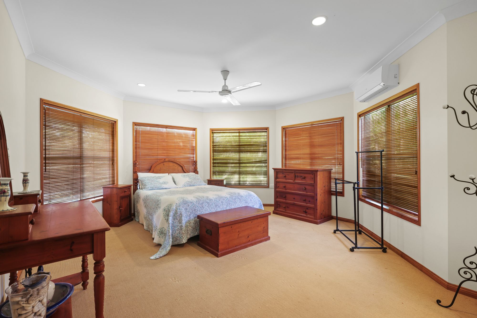 2-4 The Rocks Road, Redlynch - Thumbnail 4