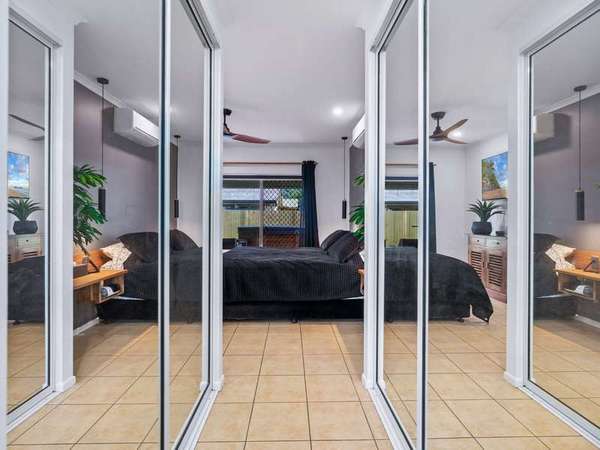 12 Village Terrace, Redlynch - Thumbnail 7