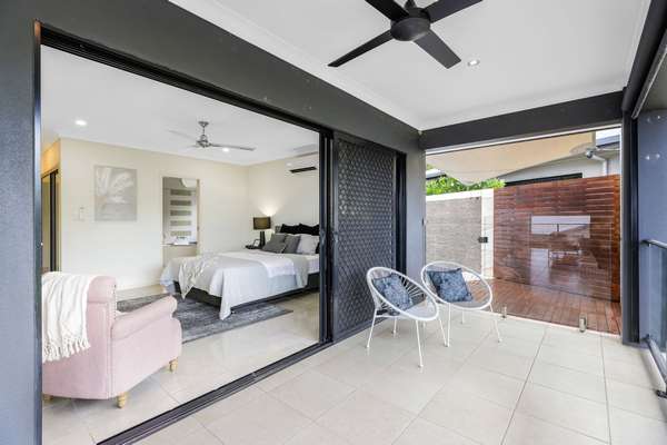 15 Buckinghamia Close, Redlynch - Thumbnail 2