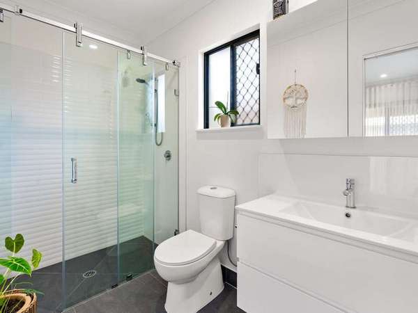 13 Sawyer Entrance, Redlynch - Thumbnail 8