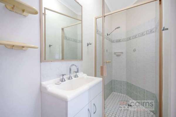 2 Bayu Close, Redlynch - Thumbnail 5