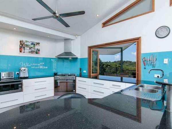 2-4 Kirrima Ct, Redlynch QLD 4870, Australia, Redlynch - Thumbnail 4