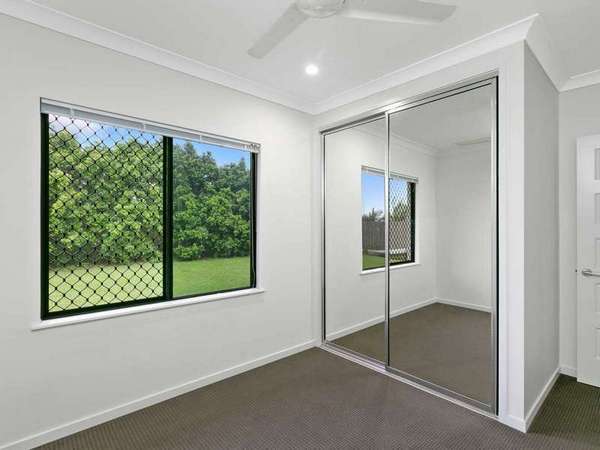 12 Tyenna Close, Bentley Park - Thumbnail 8