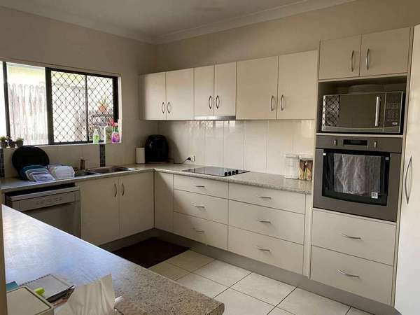 12 a & b Pease street, Tully - Thumbnail 7