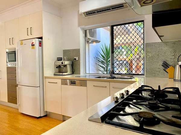 18 Barclay Road, Brinsmead - Thumbnail 2