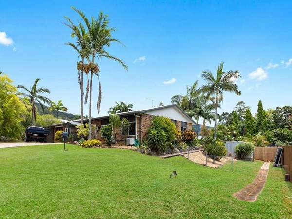 22 Ficus Close, Redlynch - Thumbnail 2