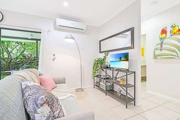 25 Goldberg Close, White Rock - Thumbnail 7
