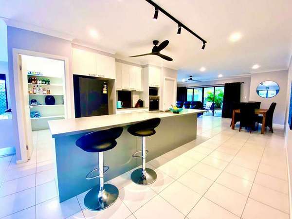 7 McBride Street, Redlynch - Thumbnail 2