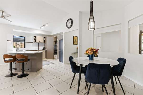 24 Everglade Rise, Brinsmead - Thumbnail 8