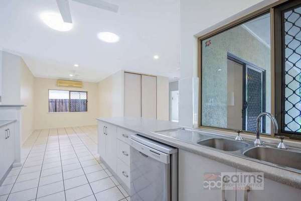 2 Bayu Close, Redlynch - Thumbnail 3