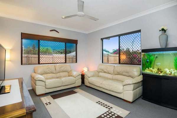 7 McBride Street, Redlynch - Thumbnail 7