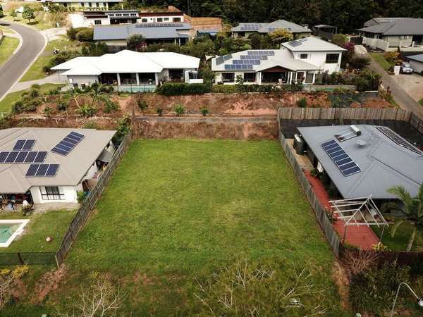24 Mackerras Street, Redlynch - Thumbnail 4