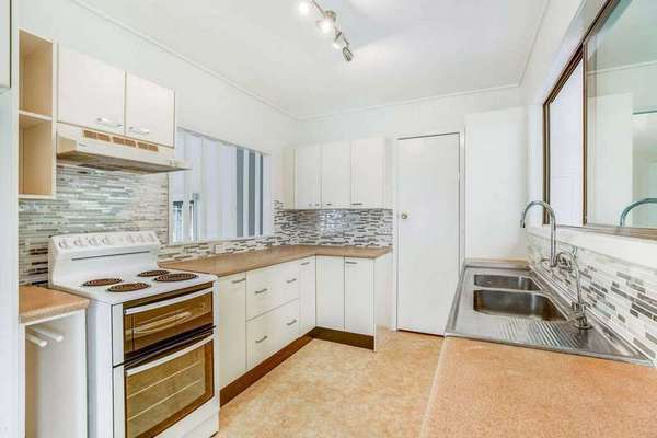 5 Agate Street, Bayview Heights - Thumbnail 2