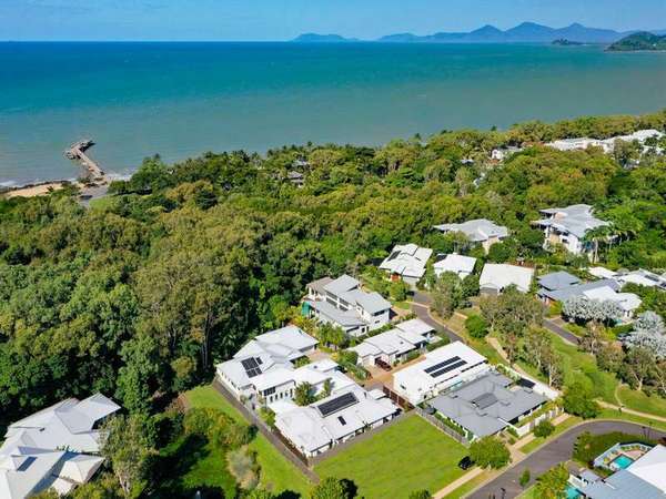 54 Ocean Drive, Palm Cove - Thumbnail 5