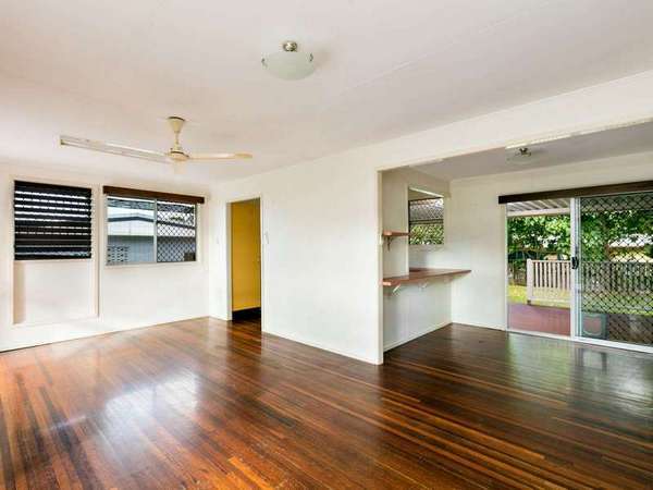 7 Solager street, Manoora - Thumbnail 4