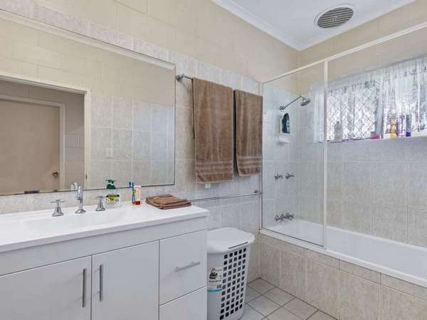 53 Impey Steet, Caravonica - Thumbnail 7